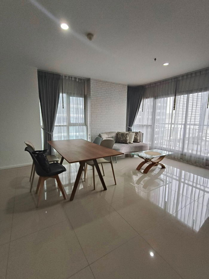 For rent: Aspire Rama 9 Tower B, 15th floor, 2 bedrooms, 2 bathrooms, 66.61 sqm.