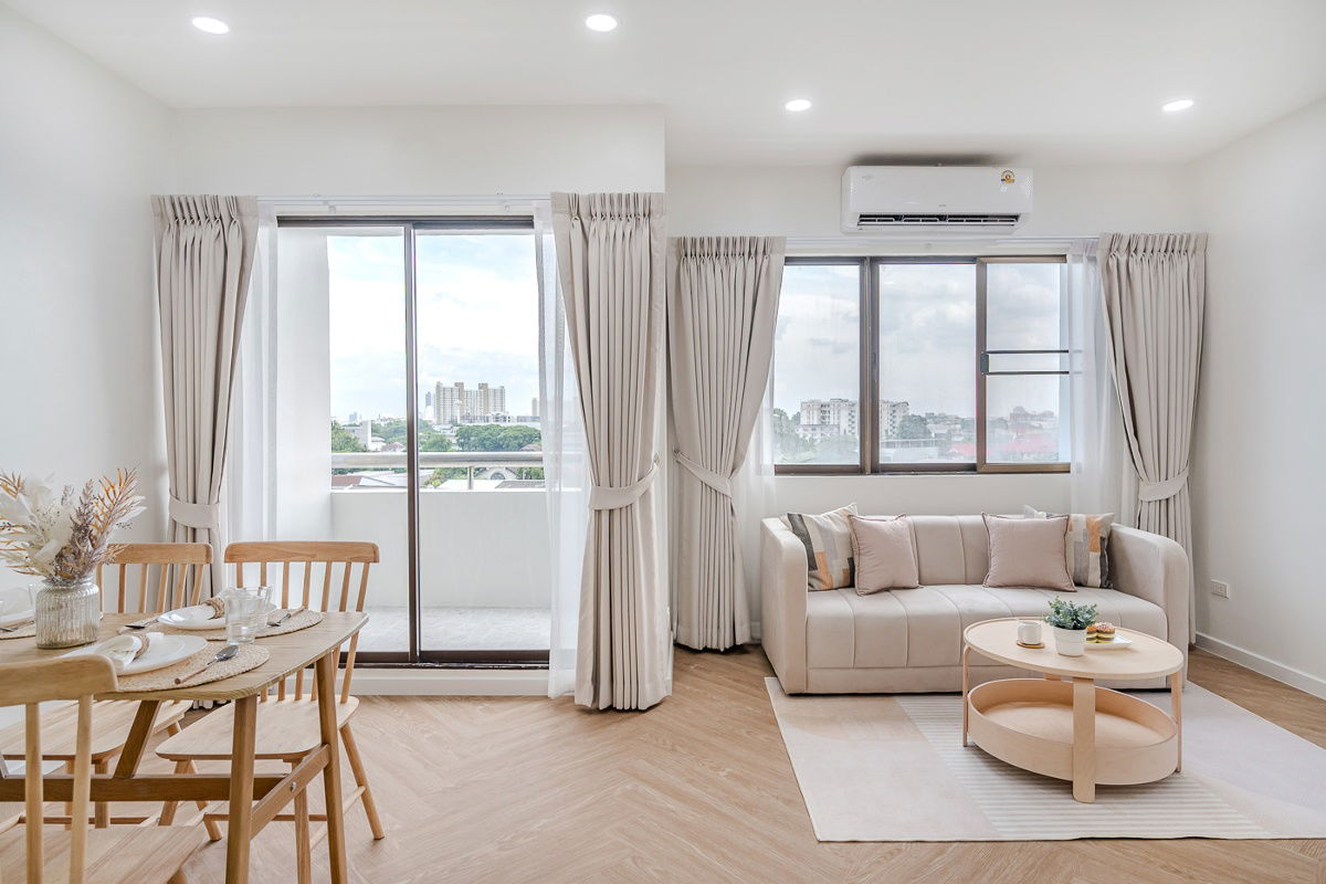 For rent The Village Condominium Bangna