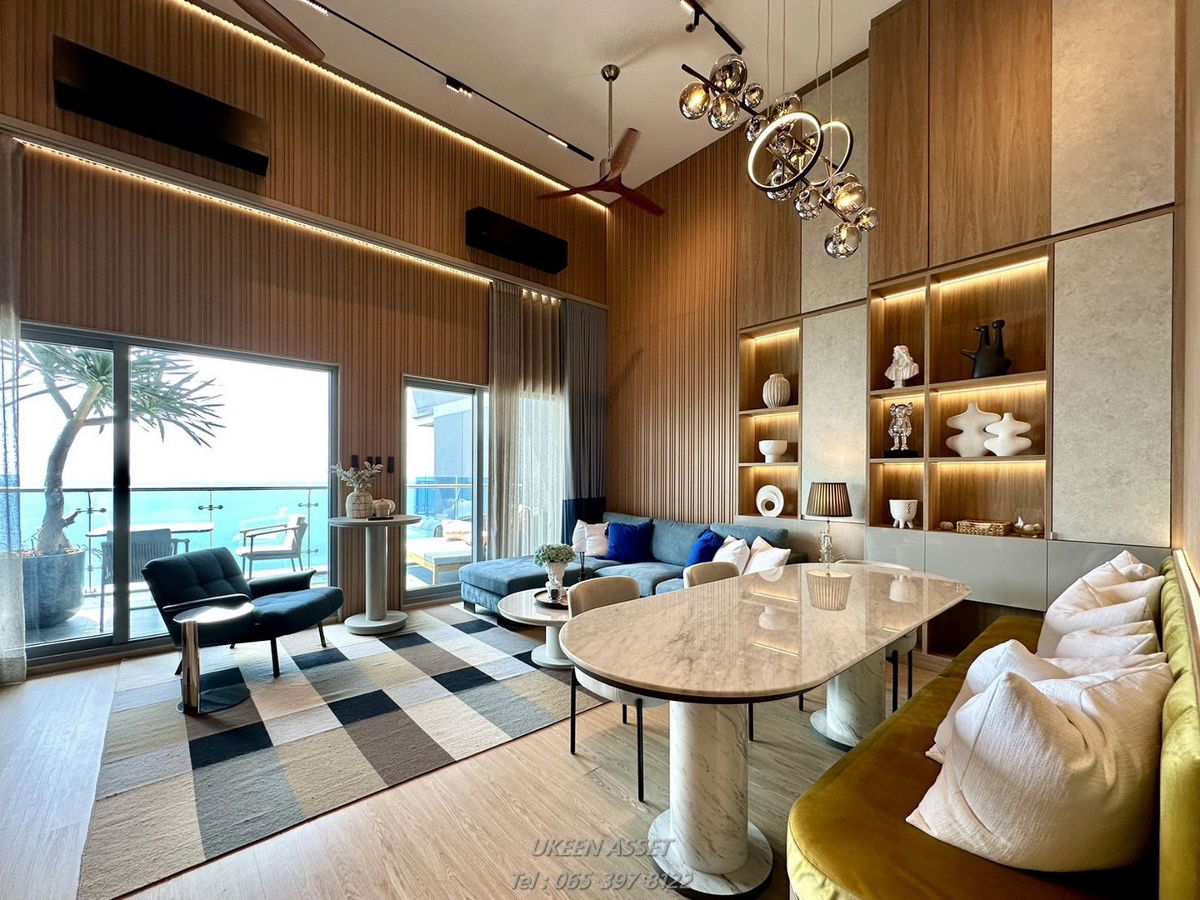 UK01-028 Condo for rent The Symphony Sriracha, 2-storey condo, 180° sea view, beautiful room, built-in