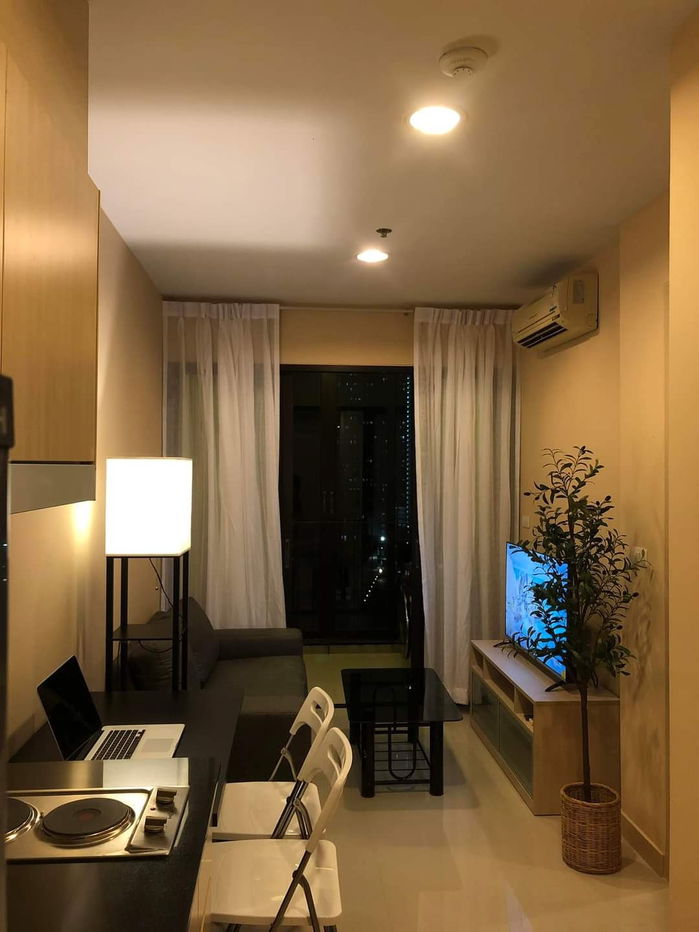 P347 Condo for rent Ideo Ratchada-Huaykwang, next to MRT Huai Khwang, convenient transportation, beautiful room, fully furnished, move in immediately!