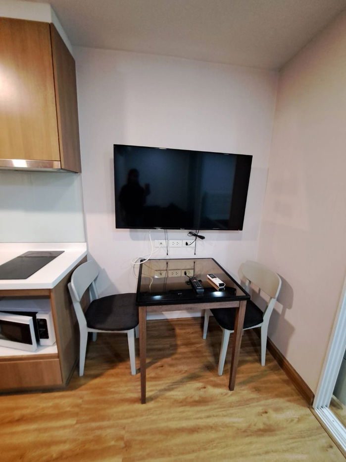 9,000 baht/month 1/1 bed LeCrique Sukhumvit 64/2 BTS Punnawithi