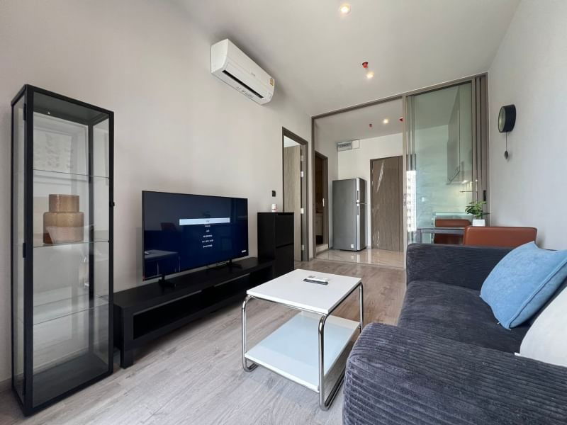 ငှားရန်ရှိသော ကွန်ဒို : Rhythm Ekkamai Estate တွင် အသင့်နေထိုင်ရန် အသင့်ရှိပါသည် စိတ်ဝင်စားပါက Line @goodmanpro သို့ 0999029192 သို့ ဖုန်းခေါ်ဆိုနိုင်ပါသည်။