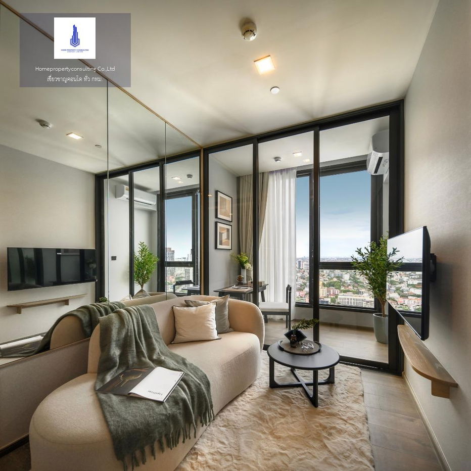 For rent at The Crest Park Residences Negotiable