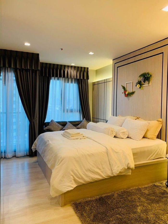 Code: KJ2497  For Rent Life One Wireless // Line ID: @kjcondo (with @) //