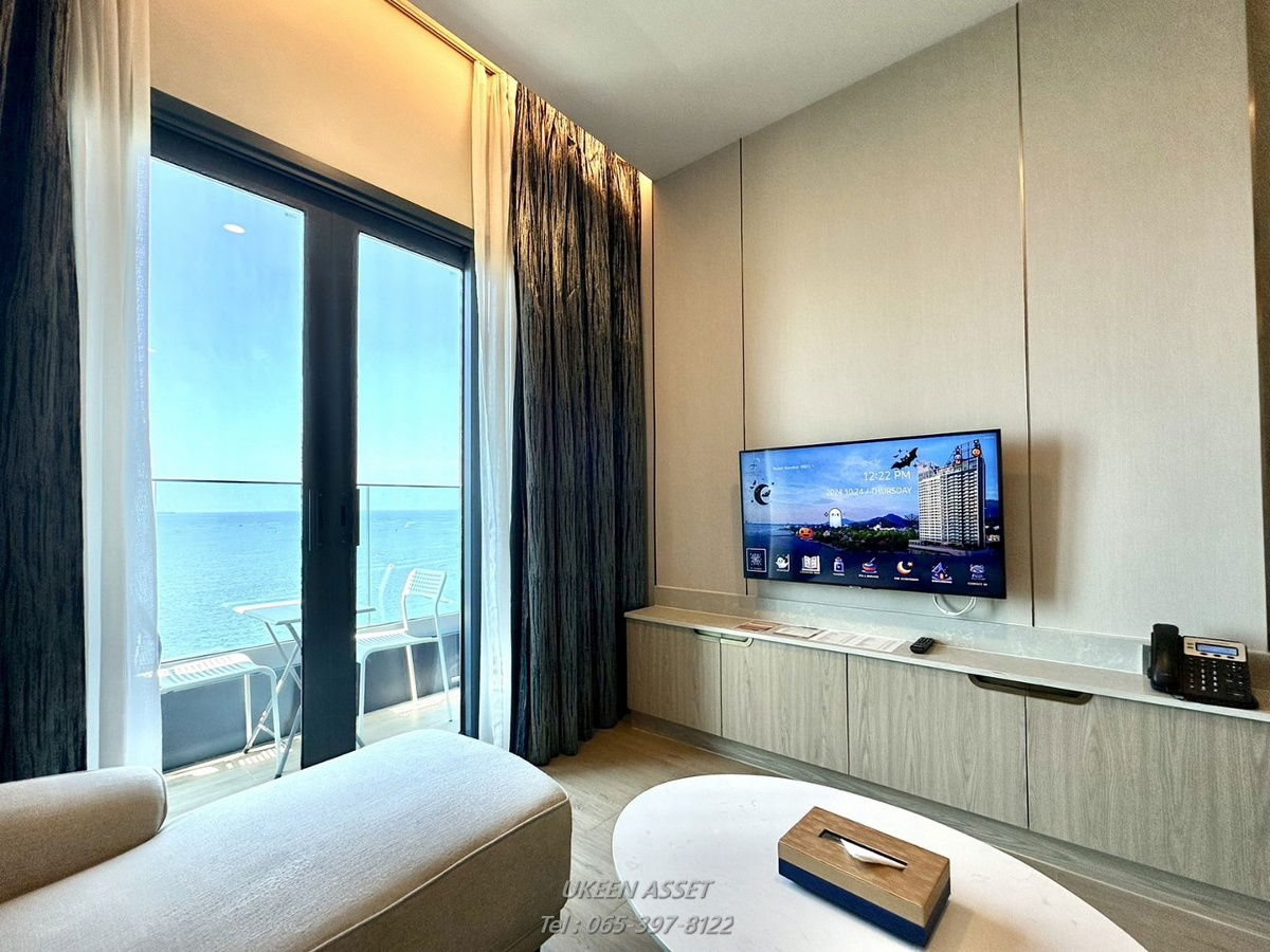 For rent S. Sriracha Hotel & Residence 2 Bedroom (63 sqm)  the sea with sea view in every room.