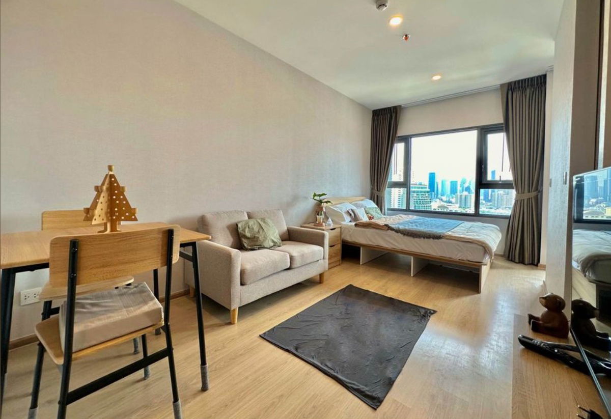 Life Rama4 ငှားရန်ရှိသည်။