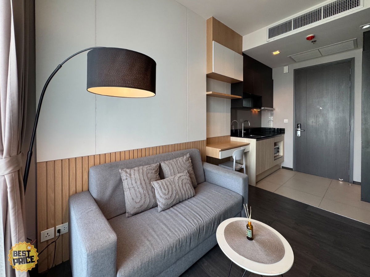 For rent Edge Sukhumvit 23 Nice room Special price / Line ID : @bestprice (with @ too)