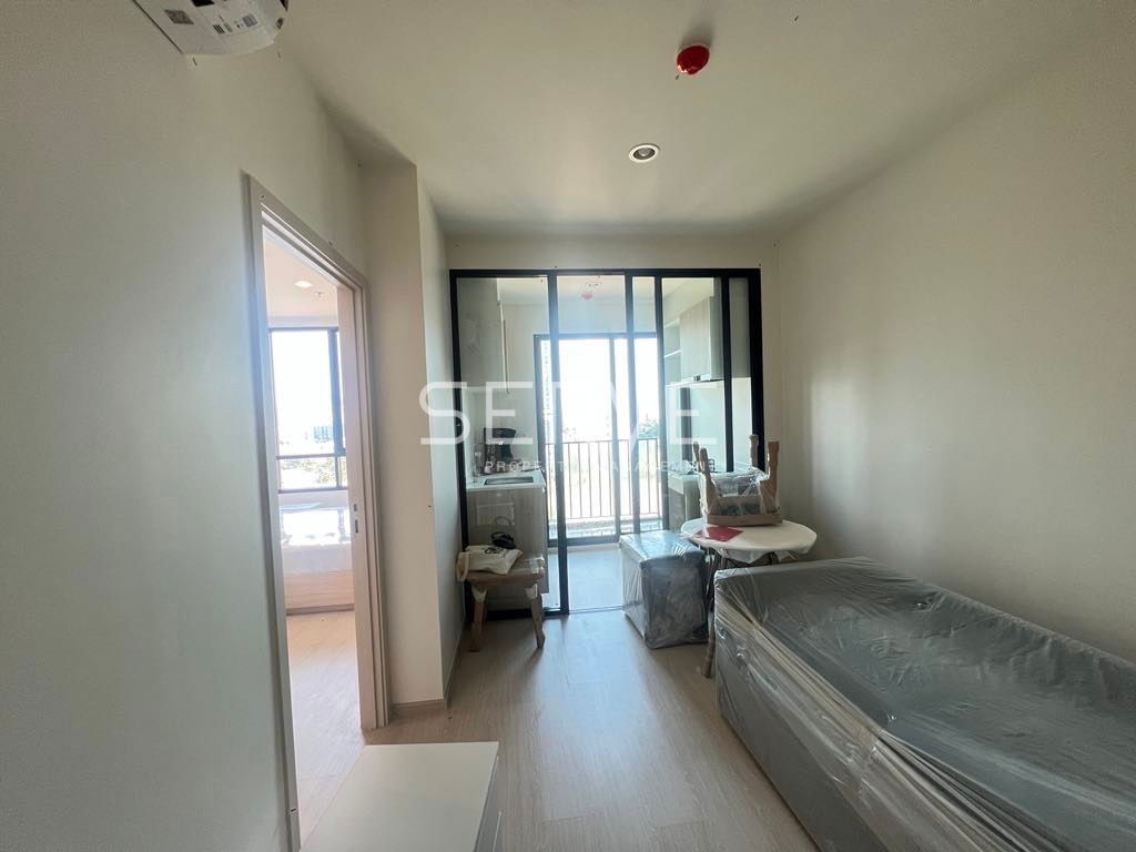 1 Bed unit High  Good Location Close to MRT Lat Phrao 150 m. @ Nue Noble Ratchada Lat Phrao