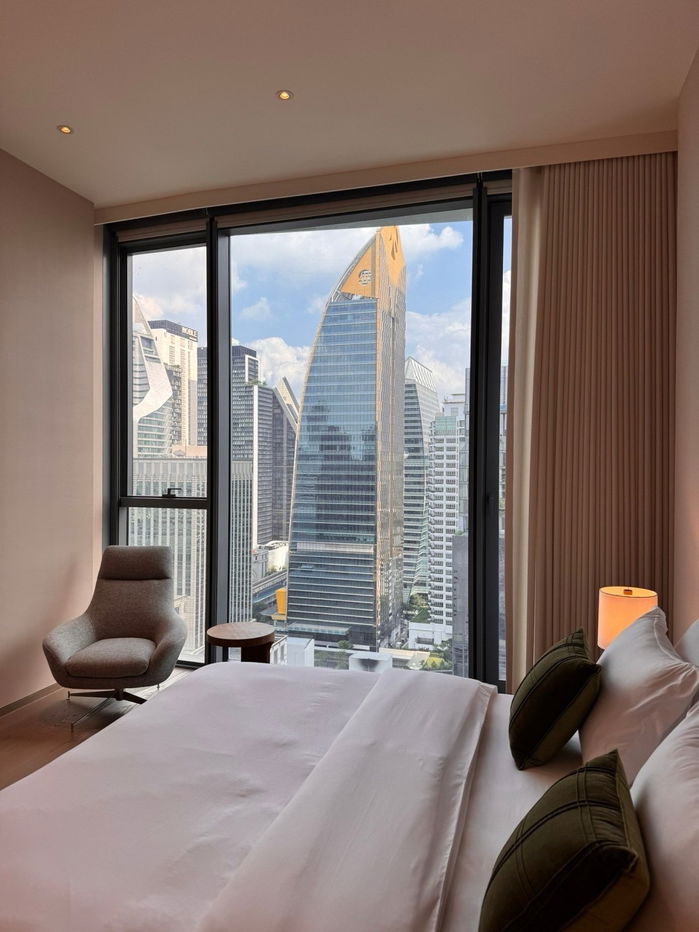 LTHC11238-SCOPE Langsuan FOR RENT Size 168 sqm. 2 beds 2 baths BTS Chit Lom Station ONLY 390K/Month