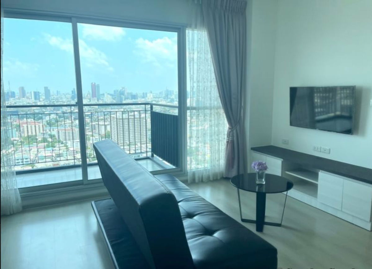 出租 Life Ratchadapisek。