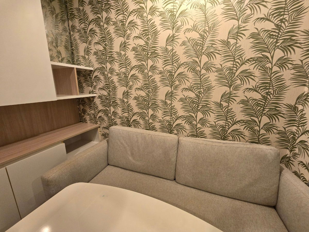 The Prodigy Condo near MRT Bang Khae size 30 sq m., 25th floor.