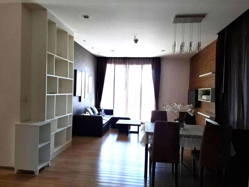 Code: KJ3527  for rent 39 by Sansiri // Line ID: @kjcondo (with @) //