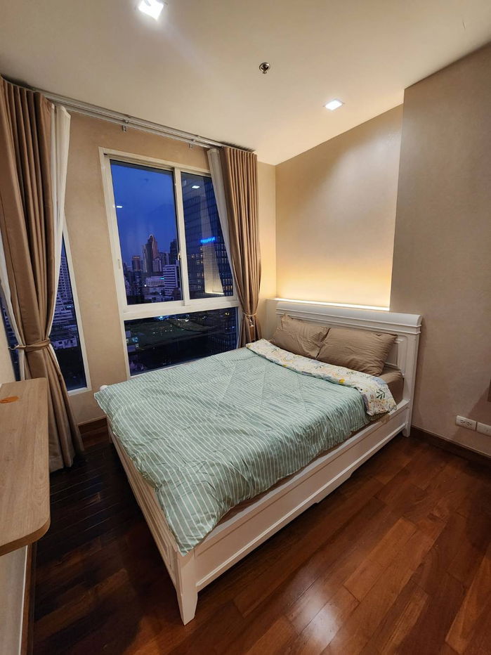 @Condorental condo for rent Ivy Sathorn 10