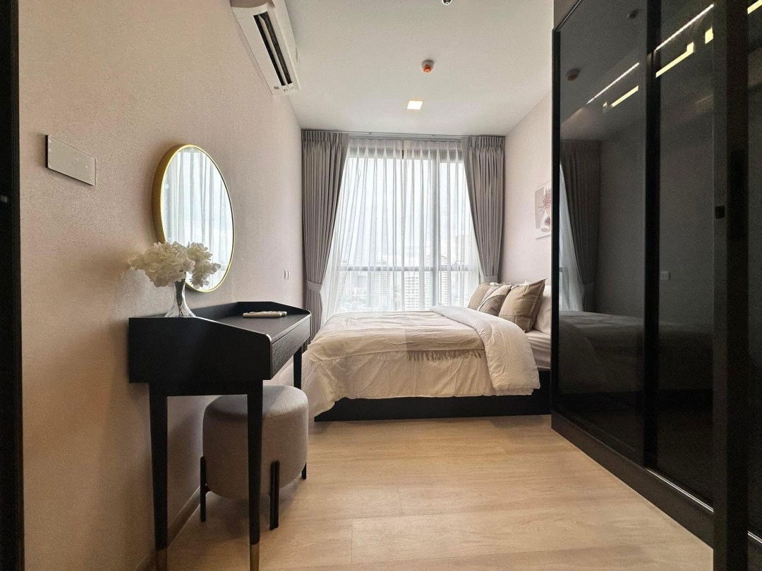 For Rent 🛋️The privacy Jatujak good location, only 15,000baht. Interested, add Line @255ghzjq. Add @ too. ꔛ