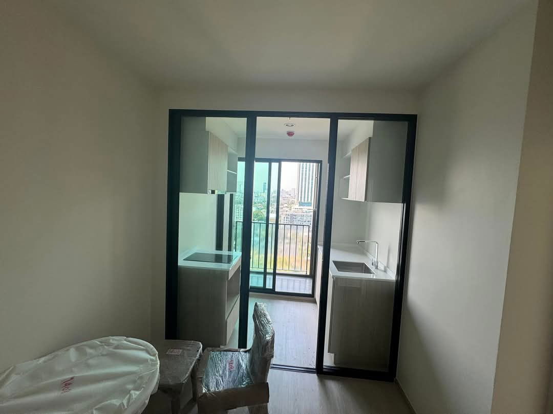 P564 Condo for rent Nue Noble Ratchada-Lat Phrao, near MRT and Yellow Line, fully furnished, ready to move in