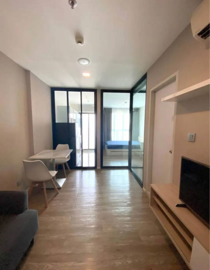 P569 Condo for rent Episode Phahol-Sapanmai, next to BTS Saphan Mai, beautiful room, fully furnished, has washing machine, special price