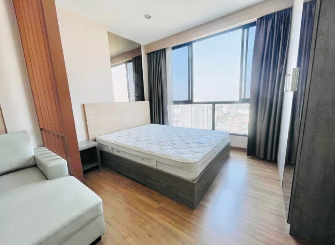 P581 Condo for rent The Tree Interchange, next to MRT Bang Pho and Tao Poon, near the mall, beautiful room, fully furnished, ready to move in