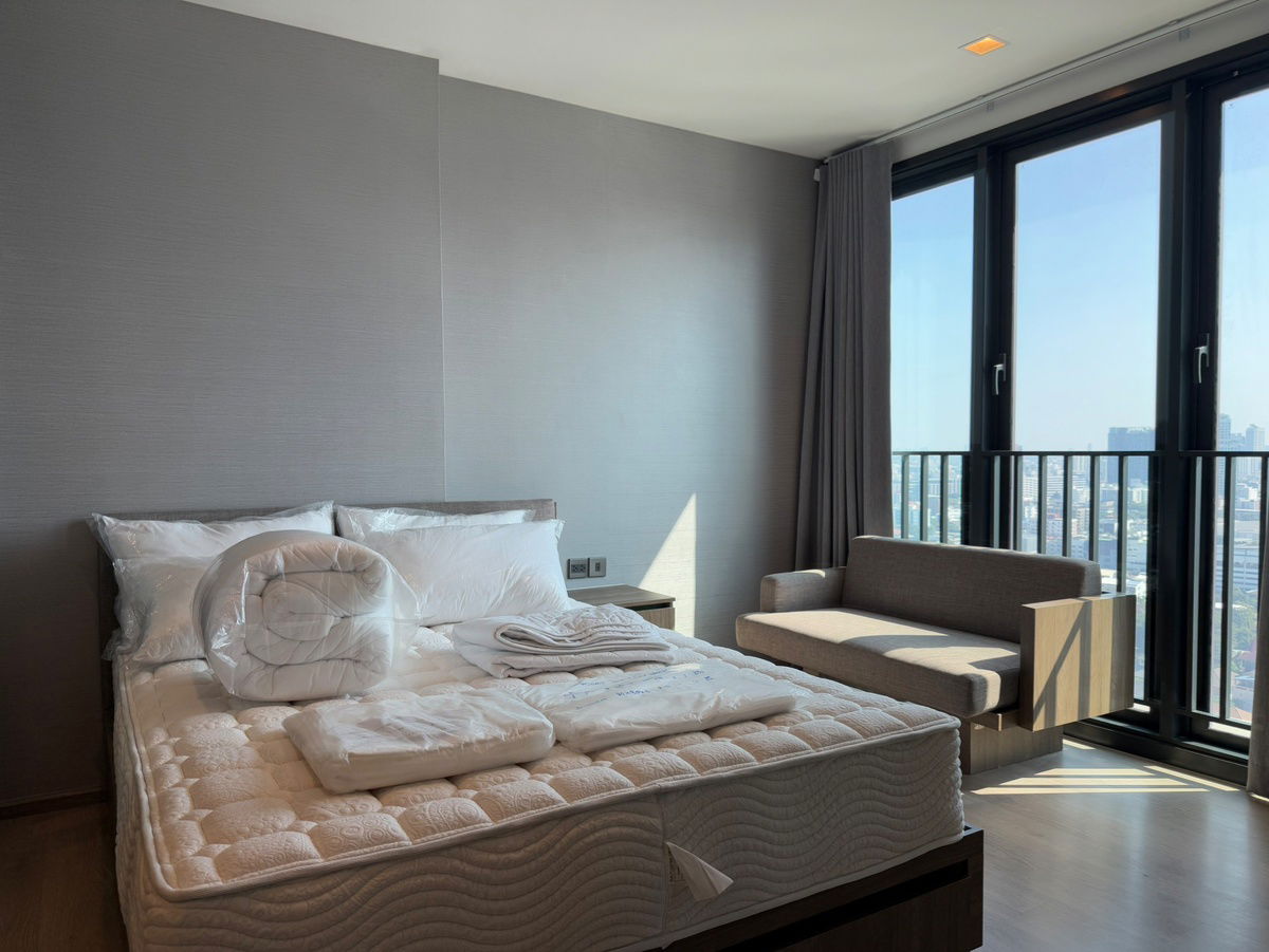 CG_PH23 THE LINE Phahonyothin Park, Available room for rent. Line: @cgestate