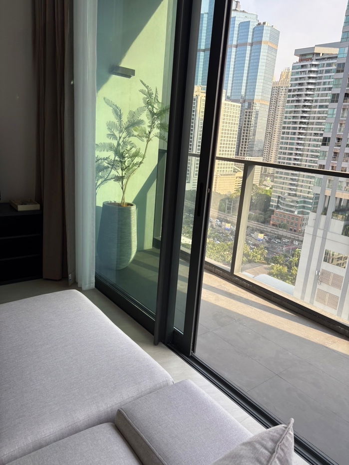 LTHC11435-Tait Sathorn 12 FOR RENT Size 87 sqm. 2 beds 2 baths Near BTS Saint Louis Station ONLY 130.5K/Month