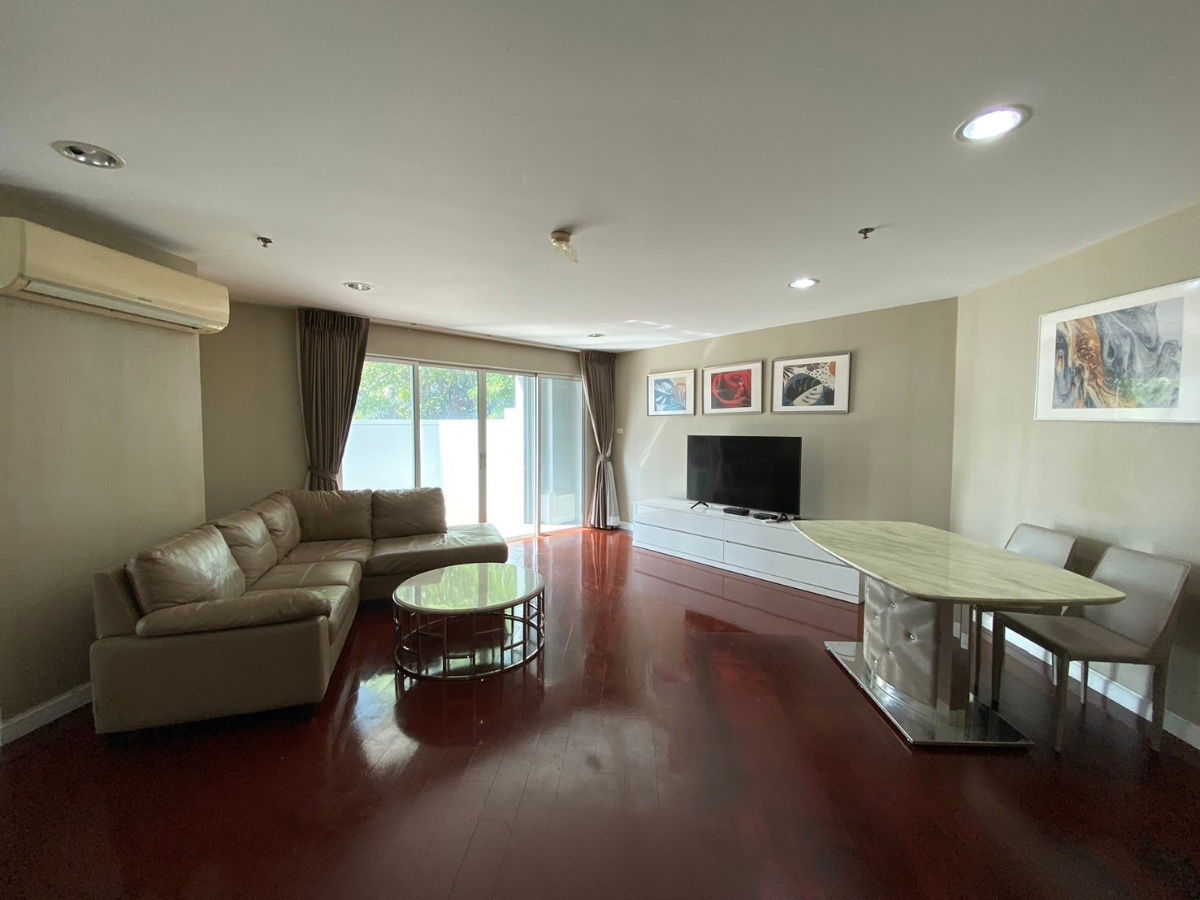 LTH11451 - Belle Grand Rama 9 FOR RENT Size 206.42 sqm. 5 beds 4 baths Near MRT Rama 9 Station ONLY 120K/Month