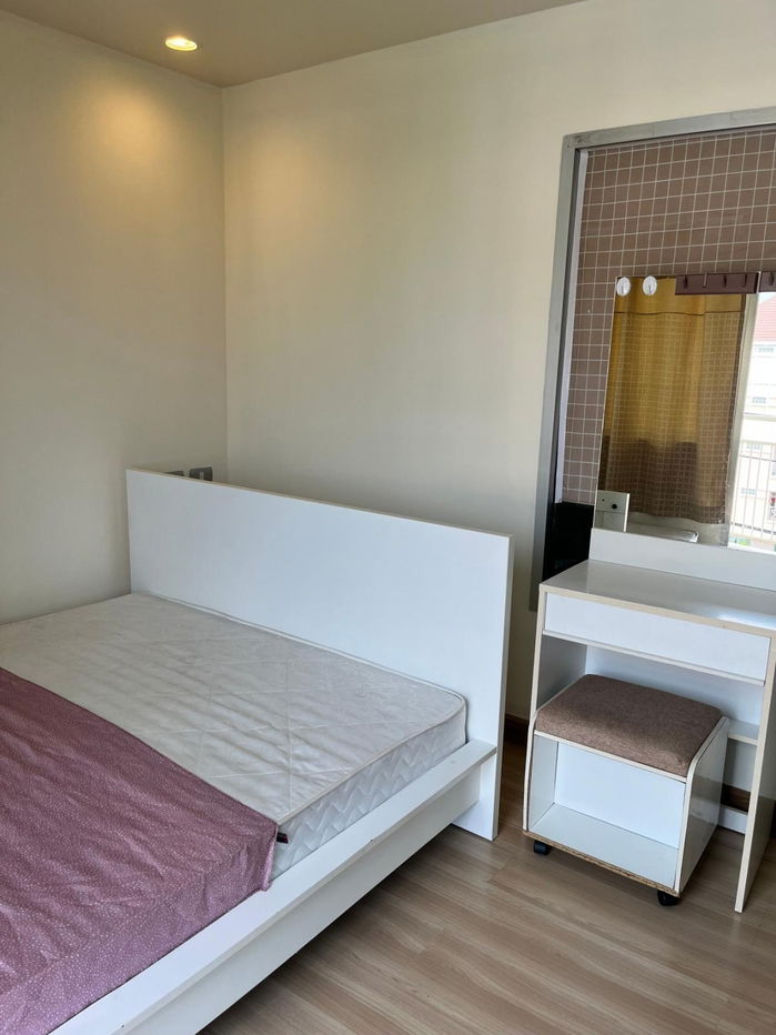 Code: KJ3896  for rent Le Rich Ratchada - Sutthisarn // Line ID: @kjcondo (with @) //