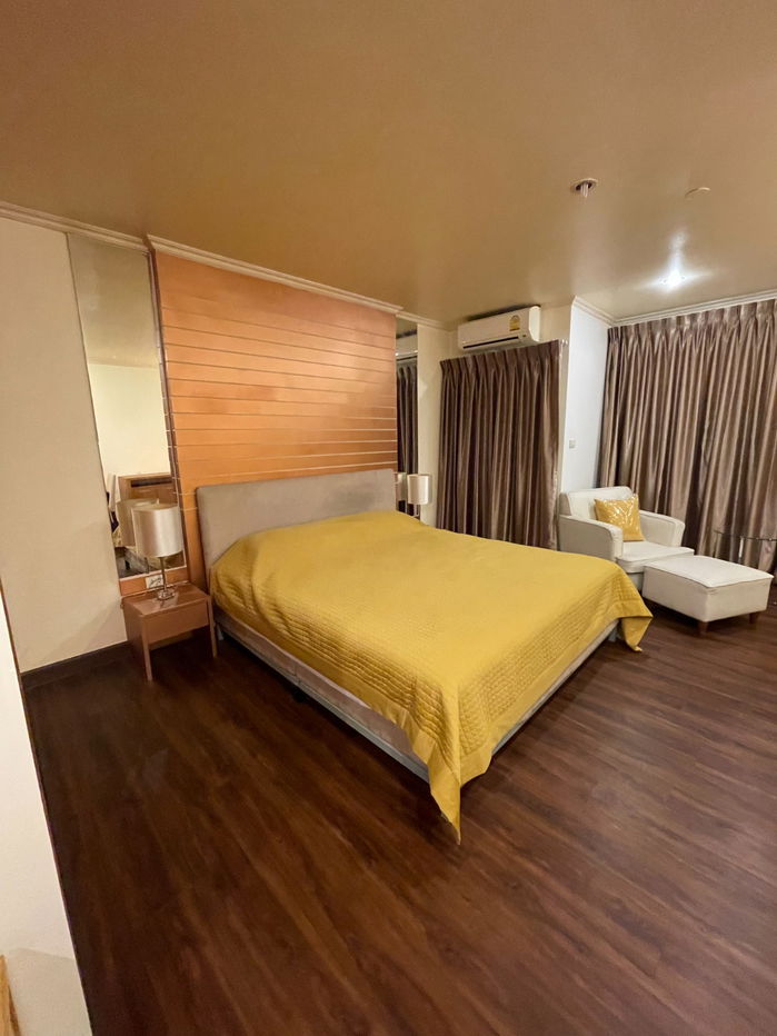 Sathorn Gardens | Studio for rent Nice Furnished and Good Location Sathorn