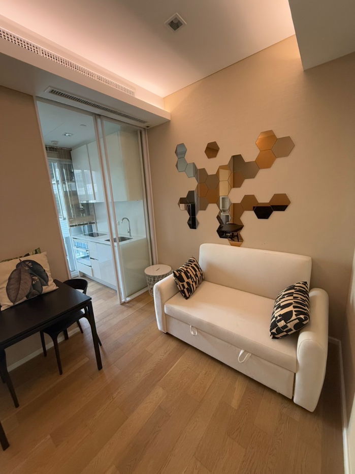 🔺🔺 MY-R0307 The Saint Residences Fully Furniture🔺🔺