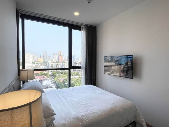 For rent at OKA HAUS Sukhumvit 36, More Rooms available, Fast response via LINE, Price Negotiable