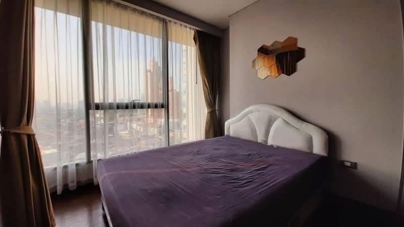 P614 Condo for rent The Lumpini24, beautiful room, fully furnished, special price, has washing machine