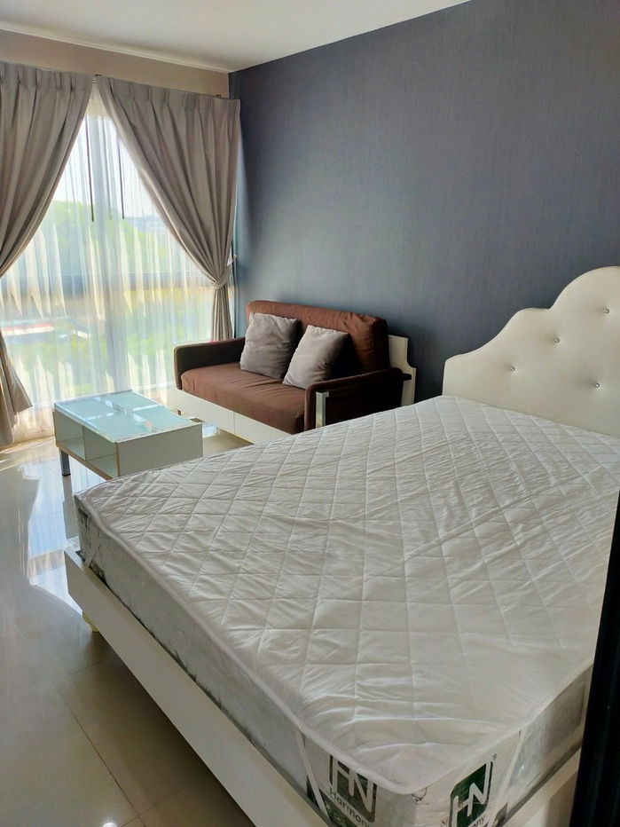 出租 Casa France ABAC Bangna，起价 8000 泰铢