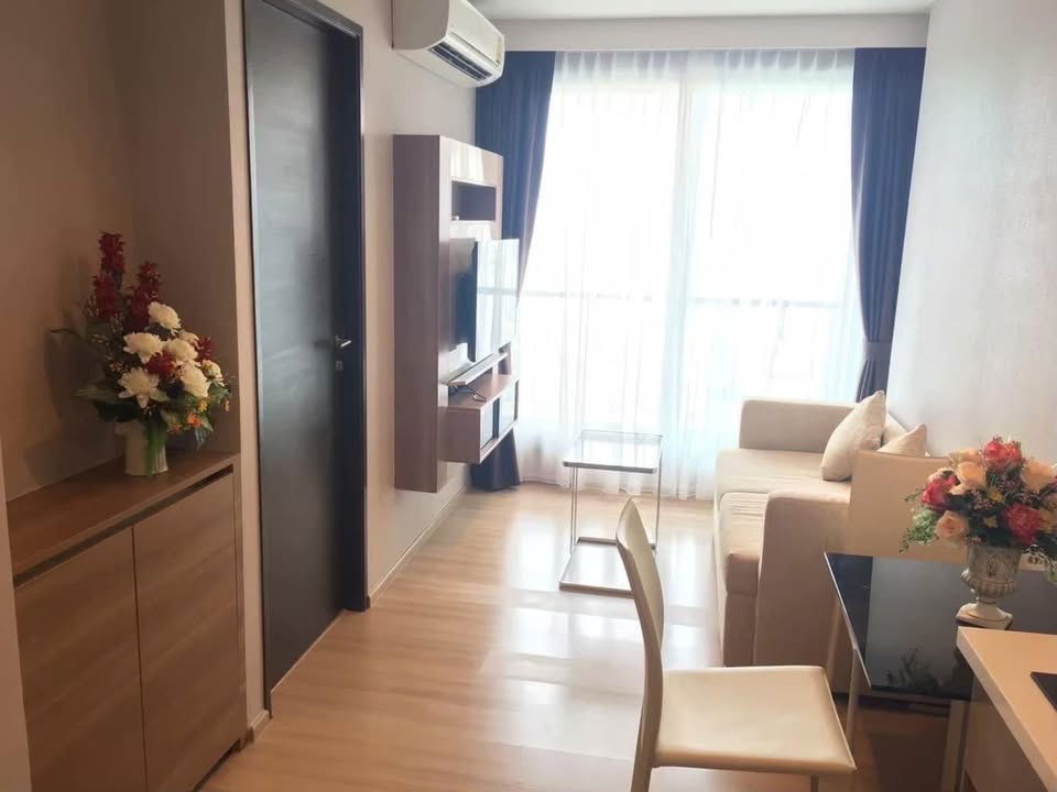 Condo for Rent at Rhythm Sathorn