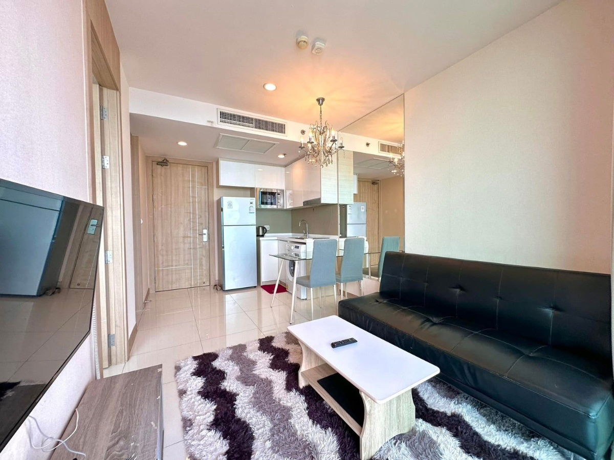 The Riviera Wongamat  #lovebeach🌊 | Add Line: Nattyproperty