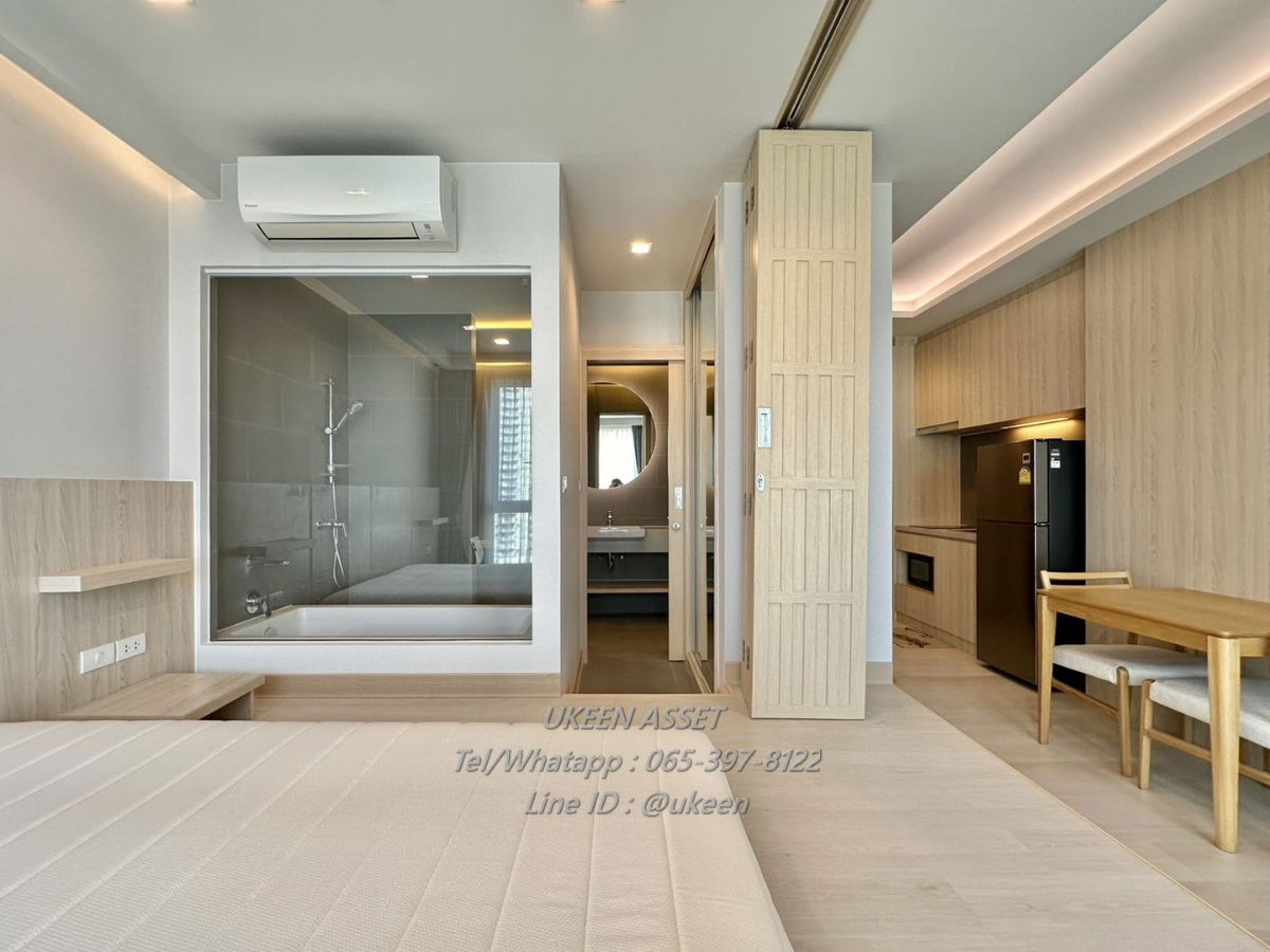 UK01-142 Condo for rent Yuu Condo Sriracha, amazing sea view! Price only 15,000 baht/month. 35 Sq m. Near Central Sriracha, only 5 minutes.