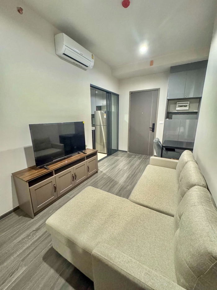 *** Condo for rent : Ideo Sukhumvit -Rama4 1 Bedroom plus Fully furnished near BTS Phra Khanong ***