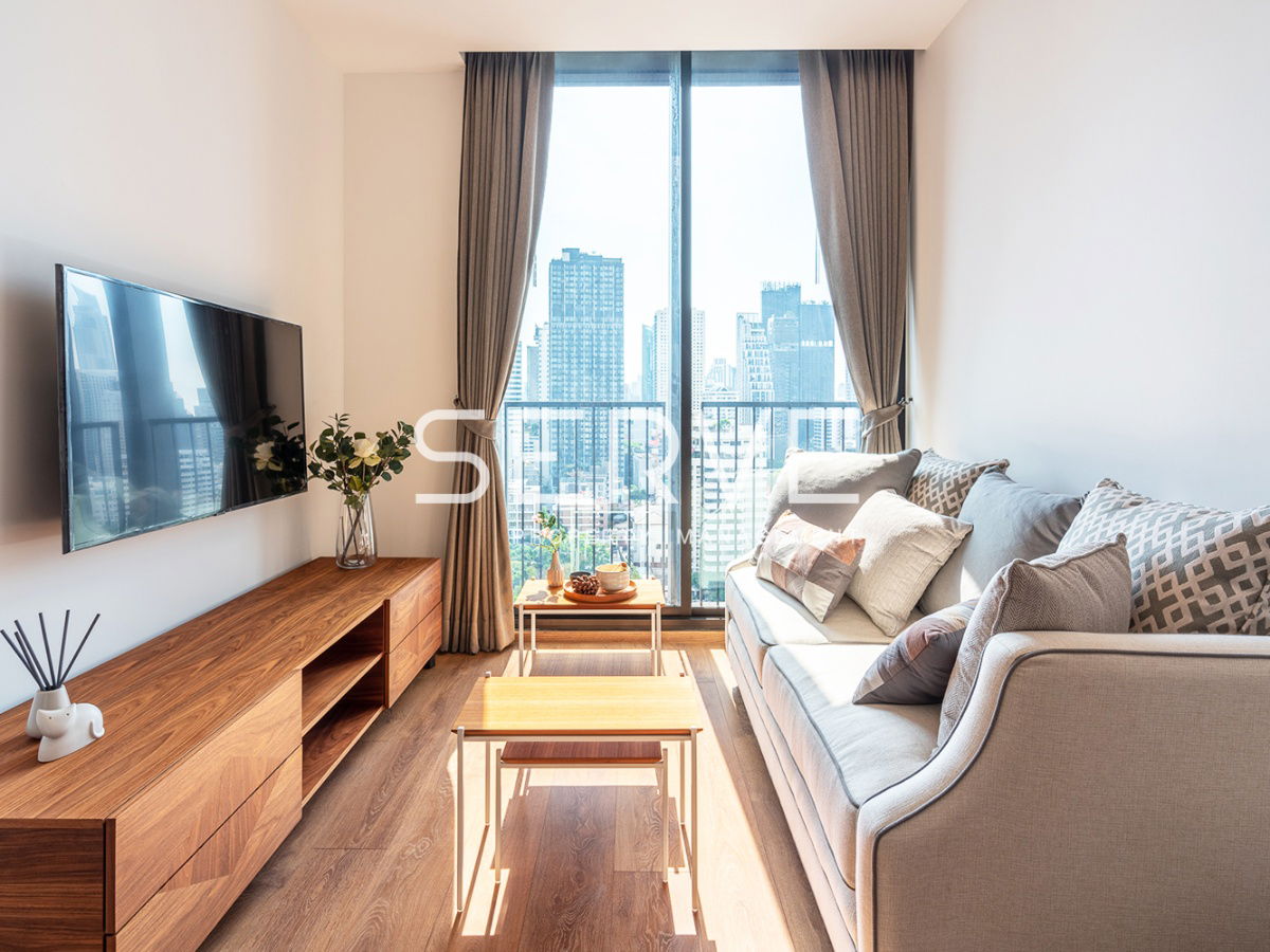 🔥25K🔥- Homey Style 1 Bed with Bathtub High Fl. 15+ New Condo Close to BTS Phrom Phong at Noble BE33 Condo / Condo For Rent