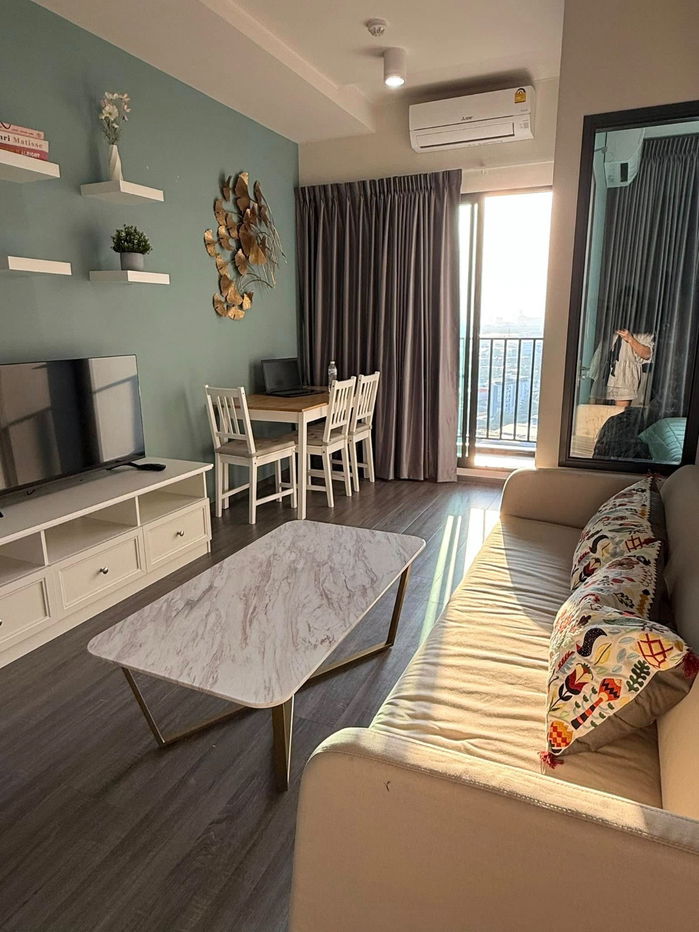 IDEO Sukhumvit - Rama 4     1 bedroom, 1 bathroom  19th floor