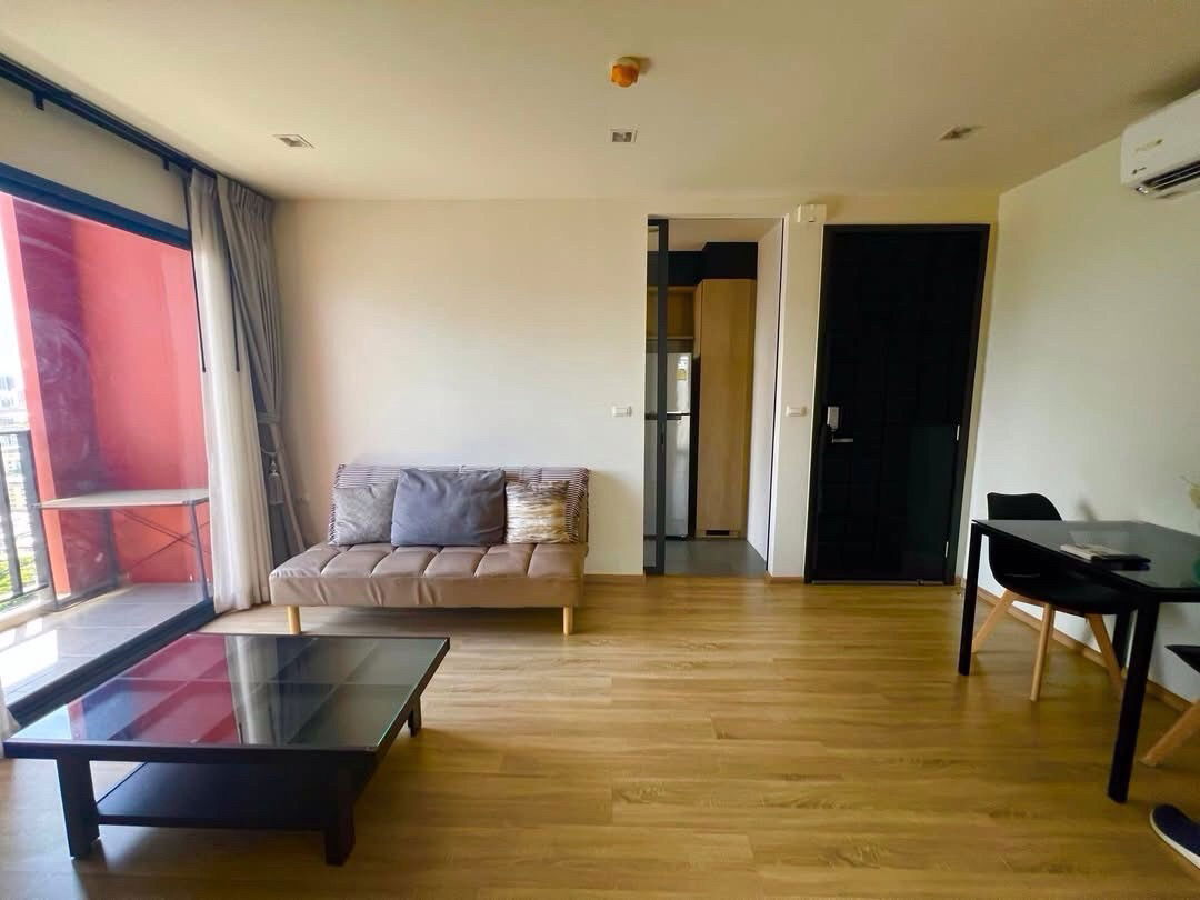 MN2265 The Base Garden Rama 9 Full Furnitured and electrical