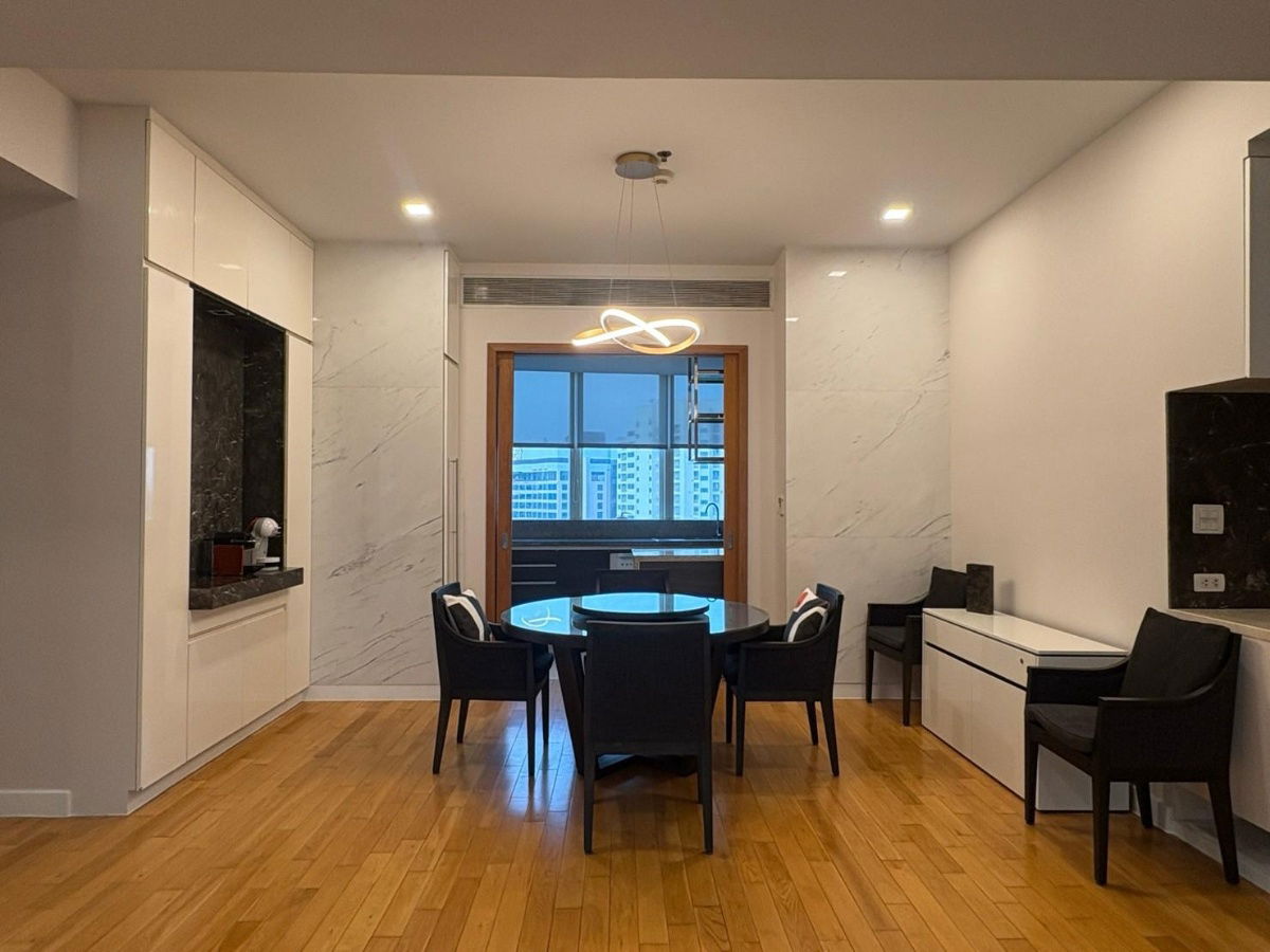 LTH11650-ให้เช่า มิลเลนเนียม เรสซิเด้นซ์ ขนาด 145 ตรม.