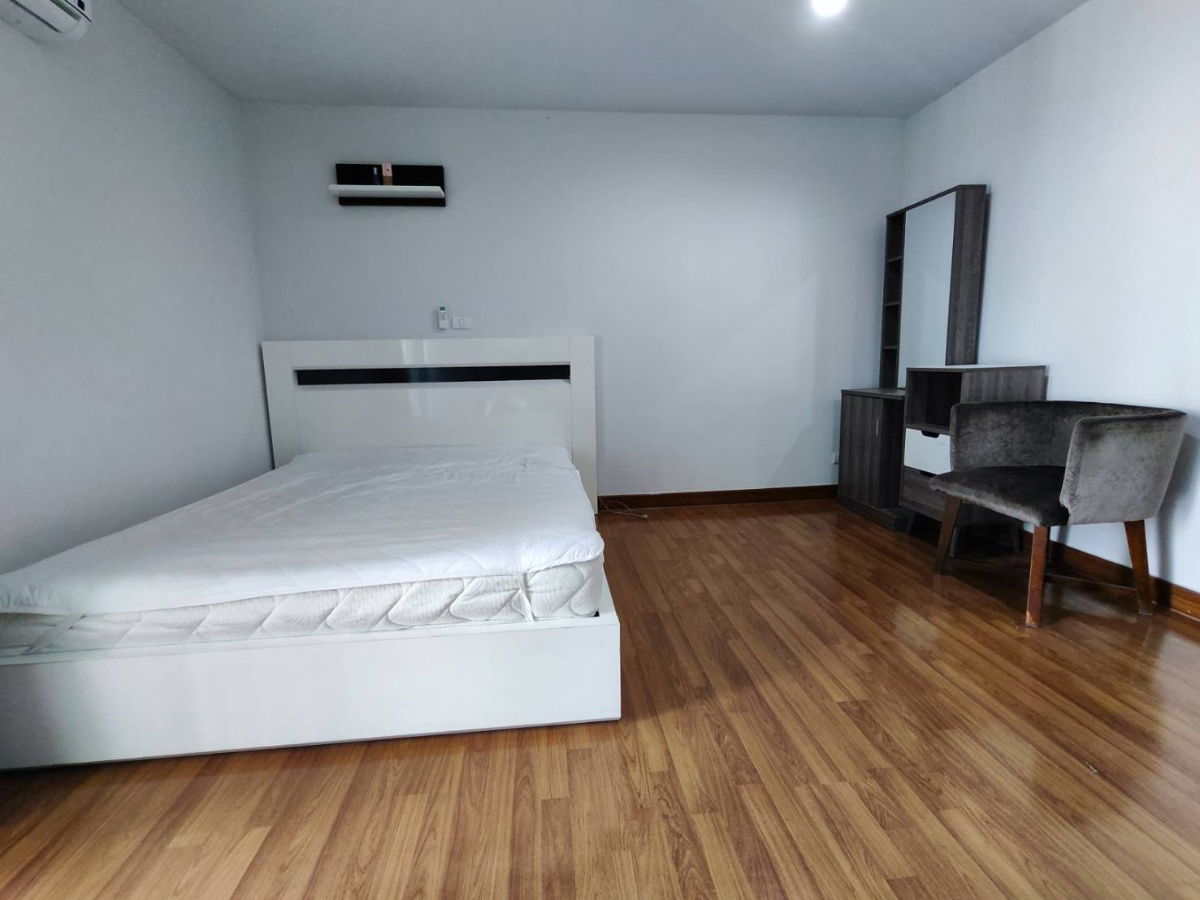 G8431💛中国客户，请加微信。(在联系方式的旁边) 🅵🅾🆁 🆁🅴🅽🆃 Regent Home 27 Bangson 🅻🅸🅽🅴 ❤️💜@condopremium💜❤️