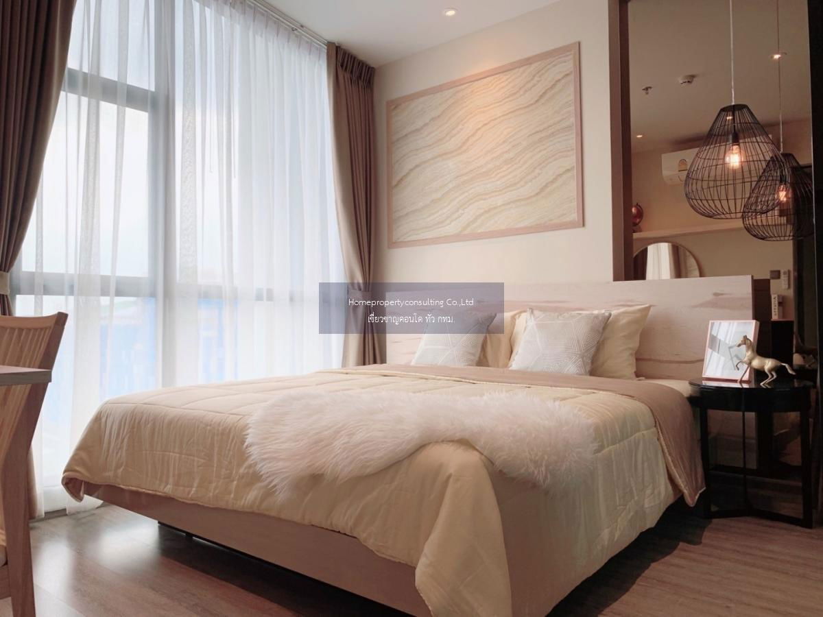 For rent at Rhythm Ekkamai, More Rooms available, Fast response via LINE, Price Negotiable