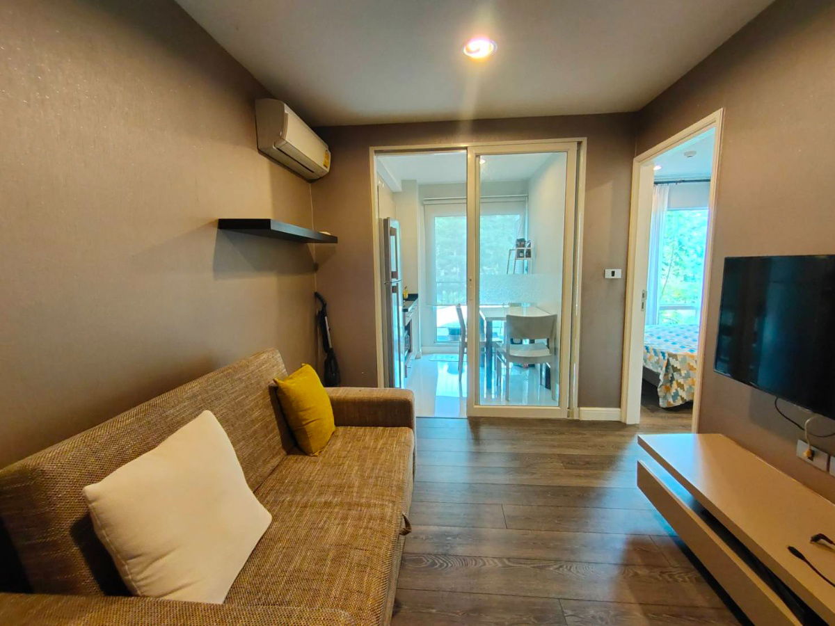 for rent  :Crest Sukhumvit 49( BTS Thonglor  )  MK-02  line @livingbkk