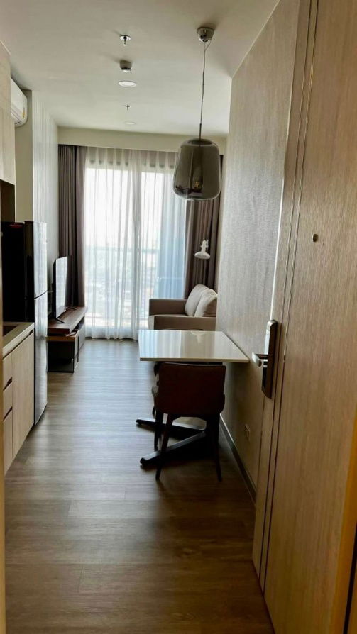 For rent: Keen Center Condo, city center, Sukhumvit Road, near Robinson Sriracha