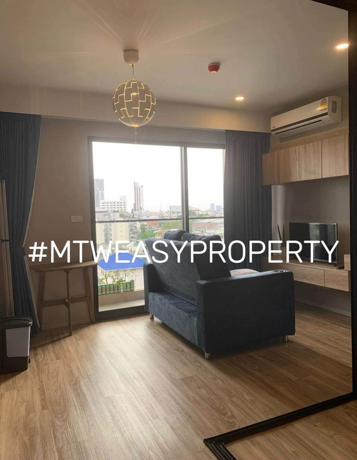 Condo for rent at Blossom sathorn Charoenrat