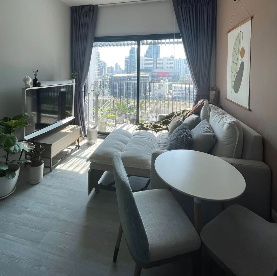 Condo for Rent  at xt  ekkamai  ID Line : @pccenter