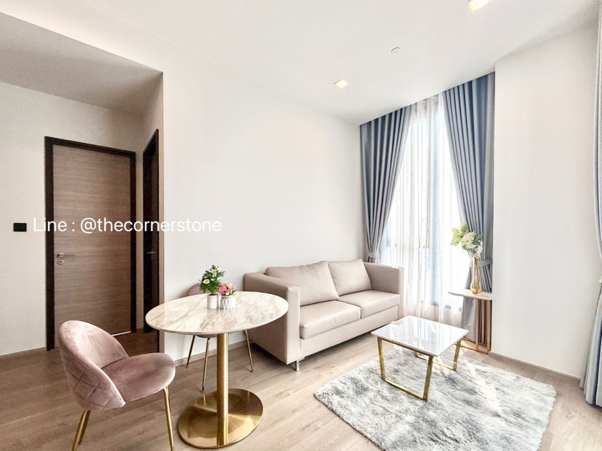 Short-term lease accepted. " The CREST Park Residence "  2 Bed 1 Bath  High Floor  Near : Central Ladprao , BTS-Ha Yeak Ladprao