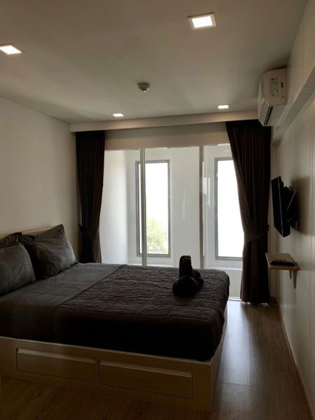 ให้เช่าคอนโด ศรีราชา สนริศา ห้องดูเพล็กซ์ ห้องสวย ทำเลดี โครงการติดทะเล