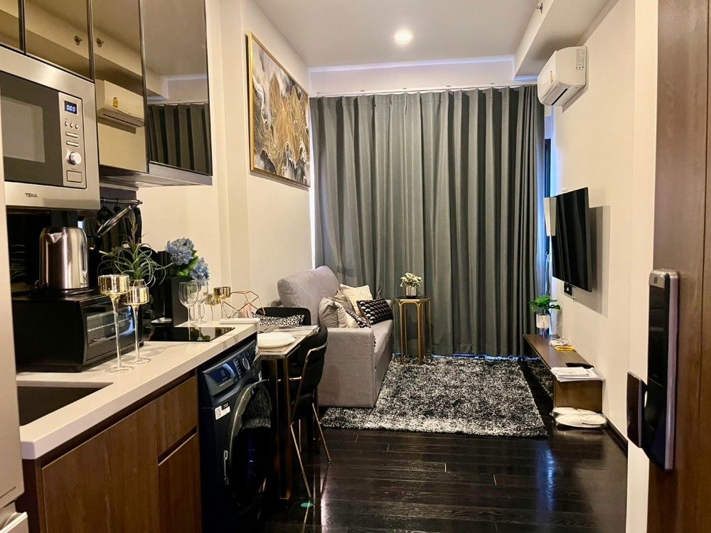 PARK ORIGIN THONGLOR   Area 32 sq.m.