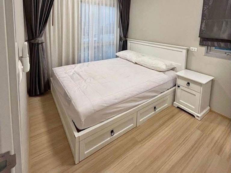 Plum Condo Chaengwattana Station for rent.