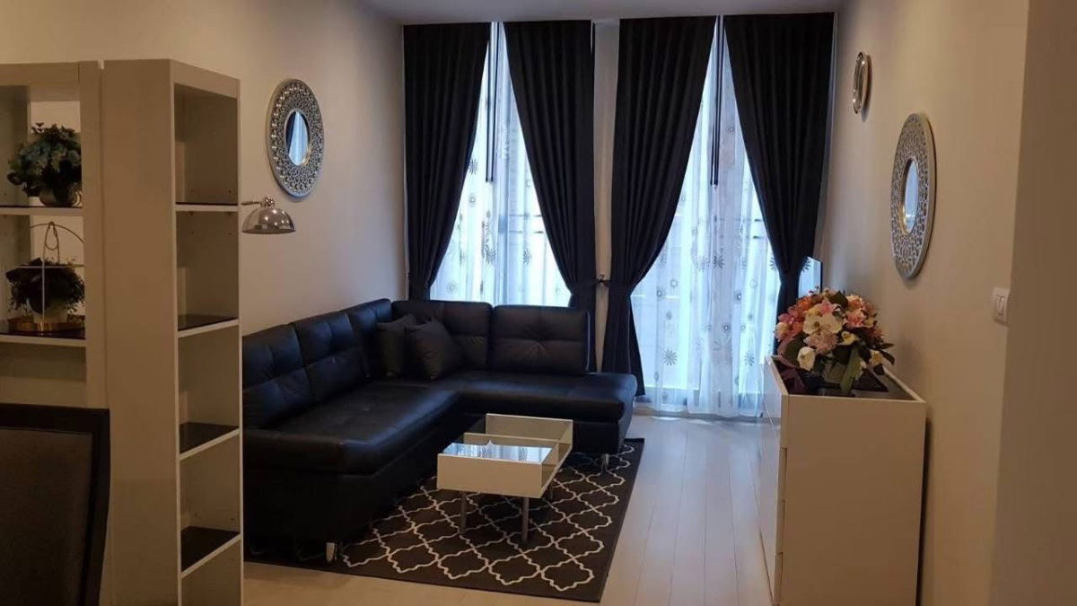 Renting Noble ploenchit 1bed best price