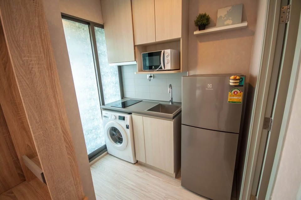 For Rent Ideo Mobi Sukhumvit Eastgate near BTS Bangna, More Rooms available, Fast response via LINE, Price Negotiable